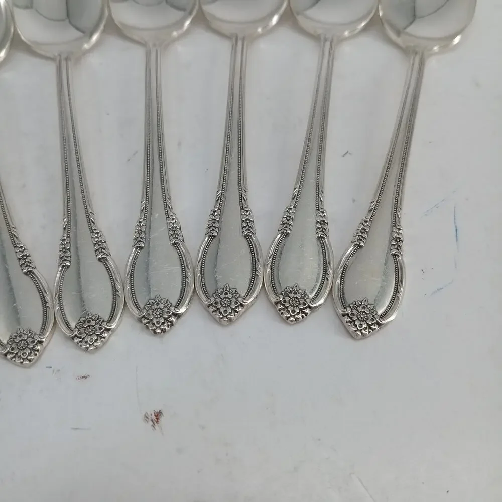 8X Tsp 1847 Rogers Bros IS Remembrance Silverplate Silverware Teaspoons